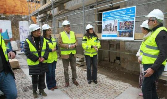 Allegue destaca que a rehabilitación de dous inmobles no centro histórico de Ourense acadará seis novos fogares públicos en alugueiro accesible