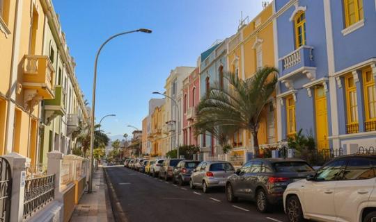 O Cabildo de Tenerife sitúa a vivenda accesible como prioridade para facilitar a emancipación xuvenil