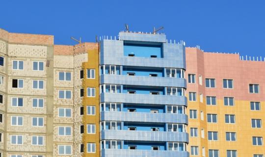 O prezo da vivenda en España aumenta un 81% na última década, por riba da media da eurozona, segundo Pisos.com