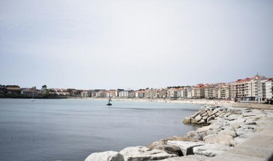 Fotocasa sitúa Narón entre os municipios costeiros máis económicos para alugar e Sanxenxo entre os máis caros de Galicia