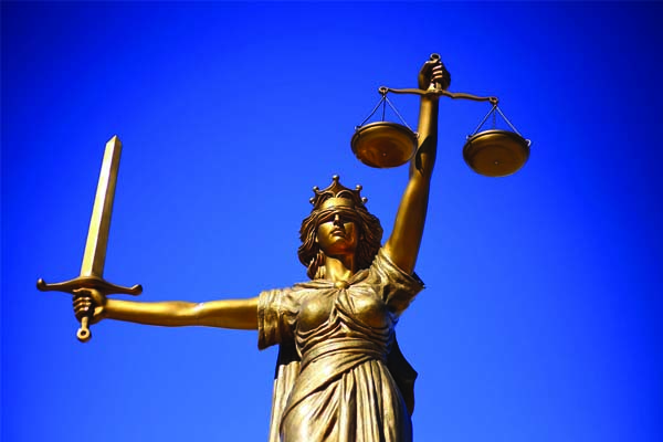 O Avogado Xeral do Tribunal de Xustiza da UE pide a cancelación dos deshaucios por impago dunha cota mensual